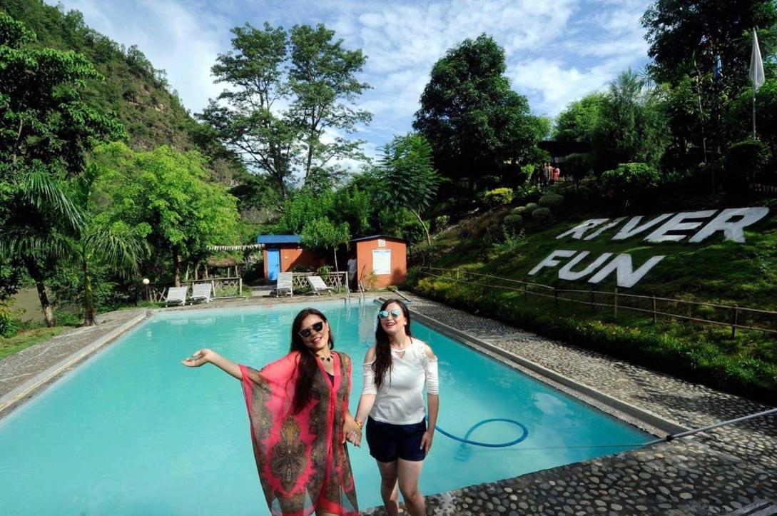 River Fun Beach Resort Gorkhā Exteriér fotografie