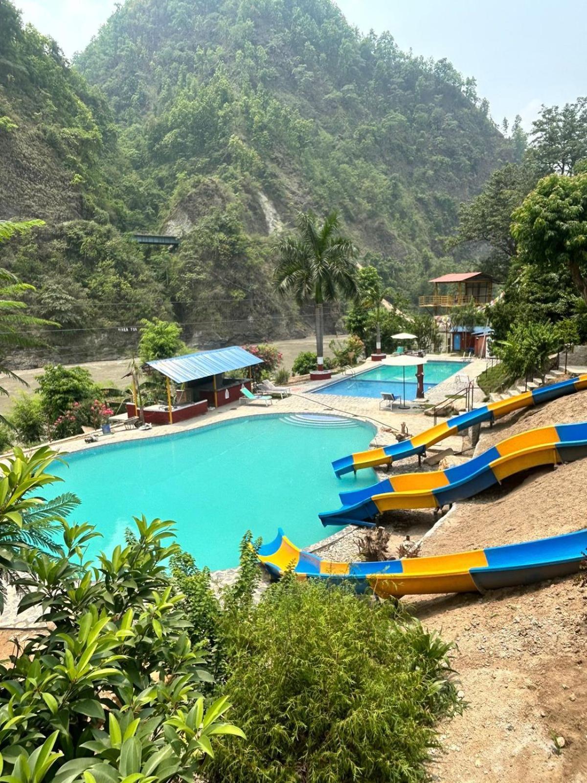 River Fun Beach Resort Gorkhā Exteriér fotografie